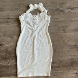 Love Chesley White Body Con Dress Knee Length medium